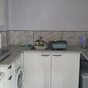 Garden Northolt Near Heathrow Airport Northolt (Greater London)